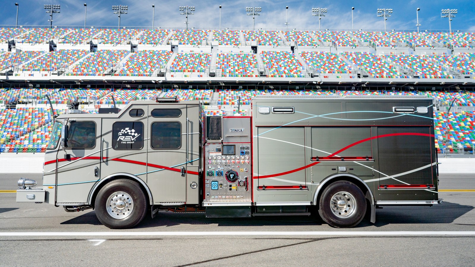 All-electric Vector fire truck to be part of fleet at Daytona International Speedway
