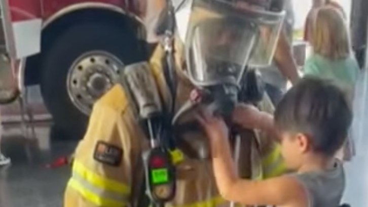Video: Fla. FF helps visually impaired boy ‘see’ gear, apparatus with touch
