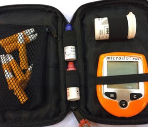 Assessing the patient's blood sugar level with a glucometer is a widely accepted patient assessment practice.
