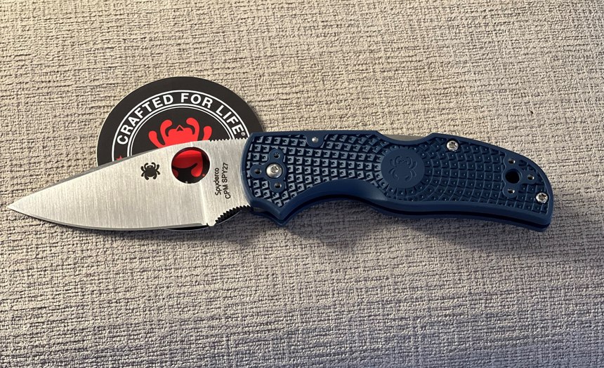 Spyderco has its own steel! The name is CPM SPY27. Shown here is the Native 5 with CPM SPY27.