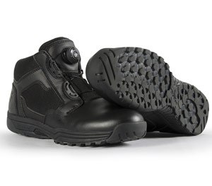 The upper material of the shoes is breathable to prevent overheating. (Blauer Image)