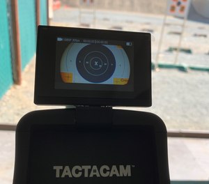 The Spotter LR displays the target on its 3” built-in screen.