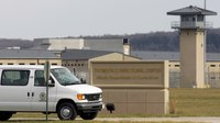 Ill. federal prison union demands return of search team after staff member assaulted