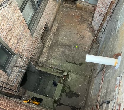 NYPD officers rescue man trapped for days in enclosed alleyway