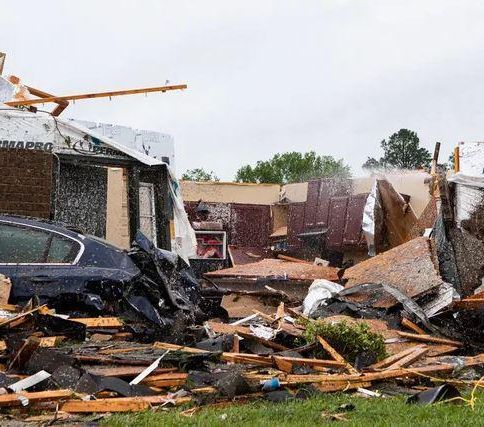 At least 18 killed as powerful storm, tornadoes barrel through south