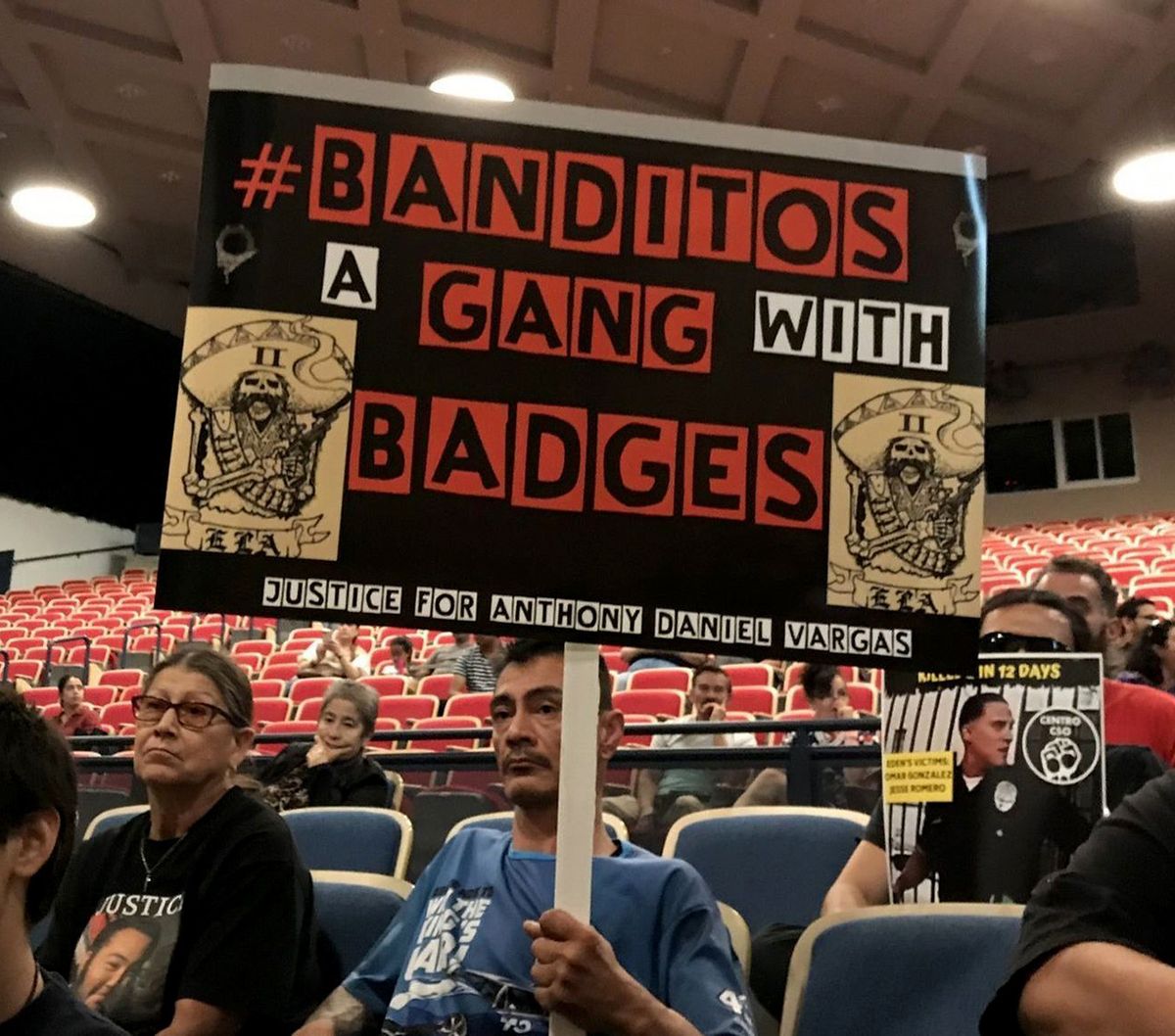'Ganglike' deputy clique exerts 'undue influence' at East LA station