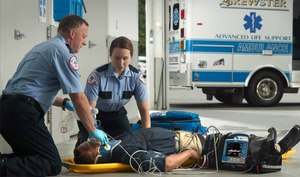 Real-time clinical feedback on the scene has been shown to improve patient outcomes. The new X Series Advanced monitor/defibrillator from ZOLL provides real-time clinical feedback for CPR and ventilation to help address cardiac arrest, traumatic brain injury and more.