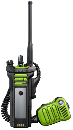 APX NEXT XN radios perform self-checks upon initial power-up and every five minutes afterward to monitor battery level, radio temperature and antenna/remote speaker microphone connections. These smart radios also feature a first responder-centric voice command system.