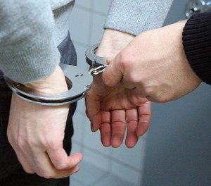 Any number of these tactics will encourage the suspect to make eye contact with the investigator.