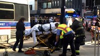 1 dead, 8 injured in Chicago bus crash