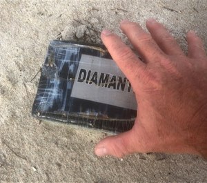 A beachgoer found a package along the shore and alerted Melbourne police. (Photo/Melbourne police)