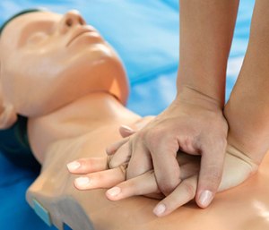 The English government will soon require all students to learn CPR under a new curriculum.