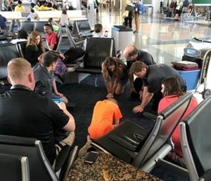 Airline passengers have the opportunity to receive free CPR training by paramedics.