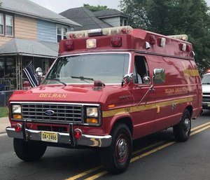 State officials have shut down an Delran Emergency Squad, claiming its chief lacks certification and tried to hinder an investigation.c