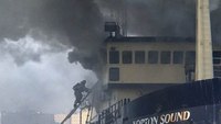 Fishing boat blaze prompts new evaluation of firefighting on San Diego Bay