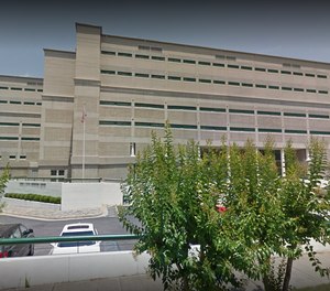 Several pregnant women and new moms accused of exposing their fetuses to drugs have been held for weeks or months inside the Etowah County Detention Center under special bond conditions that require rehab and $10,000 cash. (Photo via Google Maps)