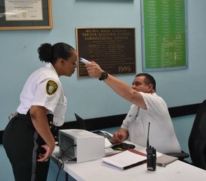 Law enforcement officers in Florida have called on leadership to better protect them in the wake of two COVID-19 deaths this weekend. (Photo/TNS)