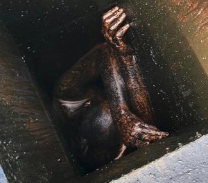 Would-be burglar trapped in a grease vent of a vacant Chinese restaurant