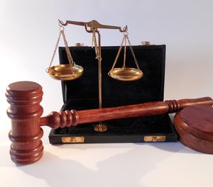 The family of Elizabeth Neil is suing the Hinds County, the City of Jackson and American Medical Response. (Photo/Pixabay)