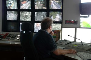 Metro 911 in Kanawha Co., West Virginia fields a mountain of calls (photo/iStock)