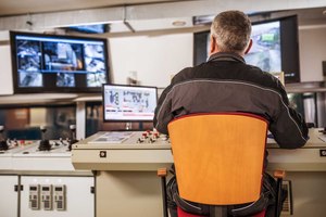 New apps and software are evolving the role of the 911 dispatcher.