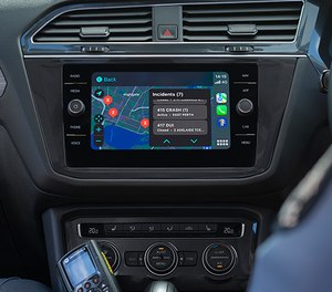 Officers can use voice control features for safe operation while staying focused on the road.