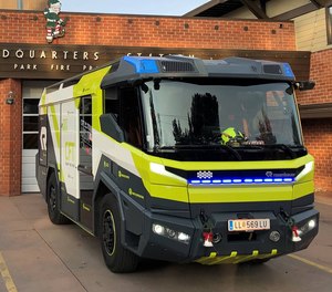 The Menlo Park Fire District unveiled its new all-electric fire engine at an open house on Thursday.