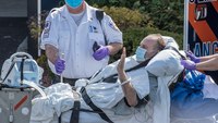 Photo of the Week: EMT hits virus recovery milestone during EMS Week