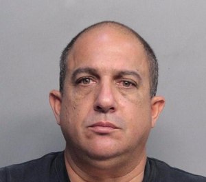 Marcos Pacheco-Bustamante.
