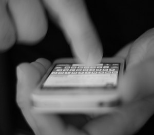 The next time your cellphone rings while you are talking to one of your officers, resist the urge to divert your attention.