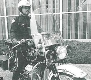 Actor and former LAPD officer Ken Osmond has died. Osmond served with the LAPD from 1970-1988 and survived two shooting incidents during his career.