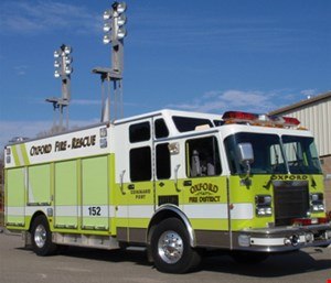Elevating the lights greatly reduces the amount of glare exposure to on-scene personnel. (Photo/Oxford Fire District)