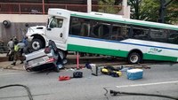 Off-duty Ga. firefighter helps free bus, car crash survivors