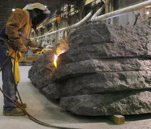 A tribute to thousands of responders is taking shape in Vermont; it will be installed this spring at the national Sept. 11 memorial.