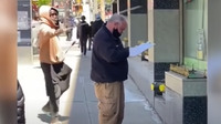 Video: NYPD detective attacked by man with stick while working scene
