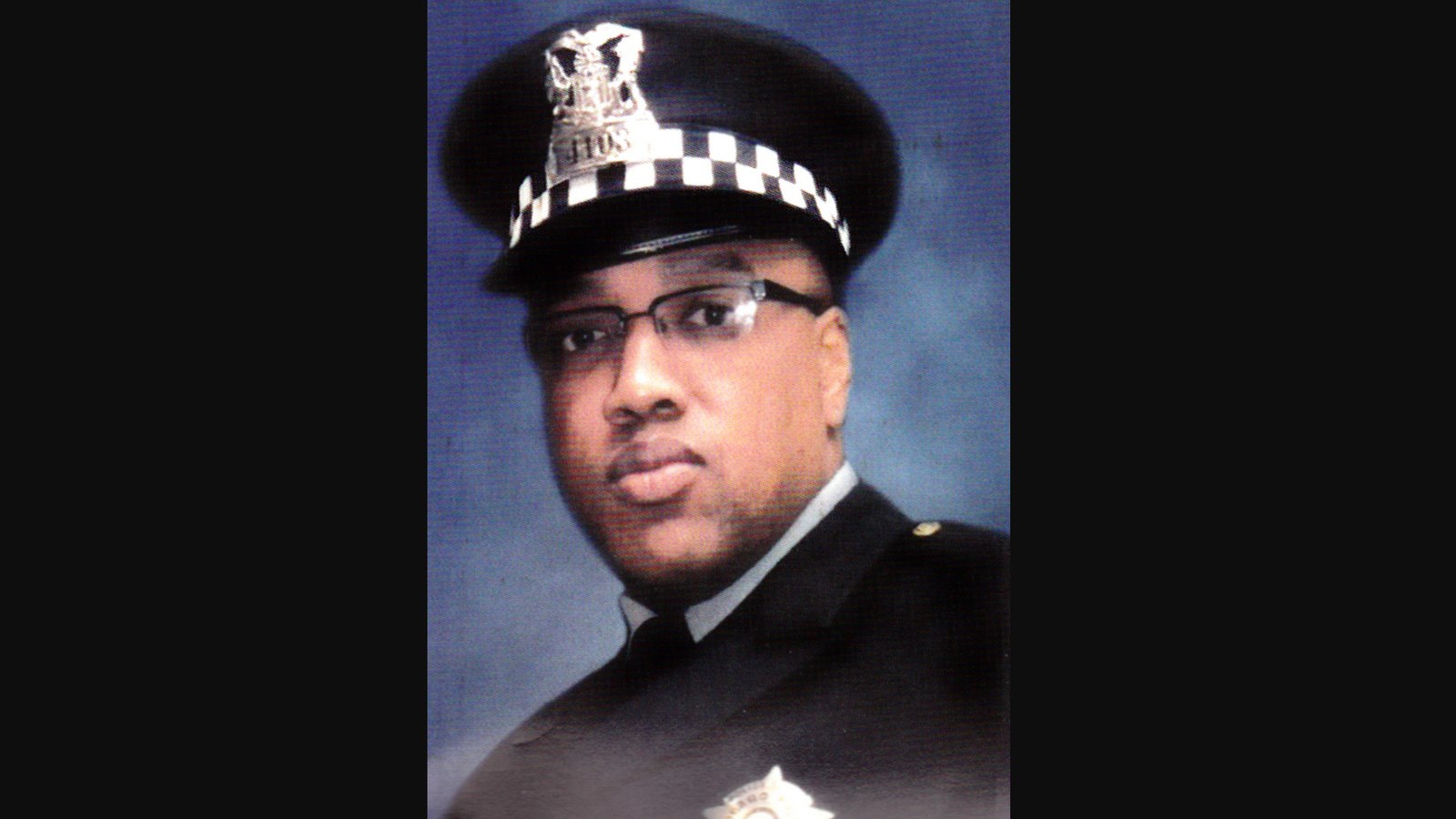 Charges dropped against 2 of 3 suspects in killing of Chicago police officer Charges dropped against 2 of 3 suspects in killing of Chicago police officer