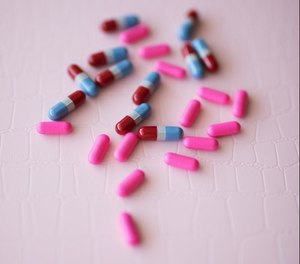 A settlement would resolve complex and historic ligation brought by more than 1,800 suits against opioid makers, distributors and retailers. (Photo/ Creative Commons)