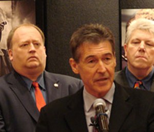 Randolph Mantooth delivered an inspirational keynote based on his observations of the profession he helped introduce when “Emergency!” first aired on Saturday nights on NBC 45 years ago. (Photo/International Association of Fire Chiefs)