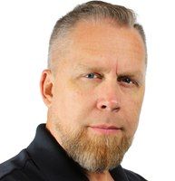 How to have a stable law enforcement marriage