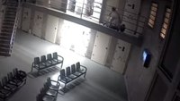 Video review: Inmates attack correctional officers at Chicago jail