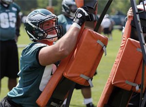 AP Photo/Alex Brandon Philadelphia Eagles guard Danny Watkins works during an NFL football practice at their training facility Thursday, May 24, 2012 in Philadelphia.