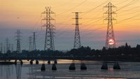 Some Wonder if Electric Microgrids Could Light the Way in California (and Elsewhere)