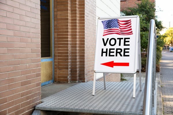 In many of the biggest U.S. cities, voter turnout in mayoral elections is less than 20%. Image:Andrey_Popov/Shutterstock.com