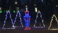 Prison inmates help create holiday light display