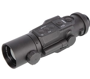 Features include Night Optic’s thermal imaging technology, a precise optical focus adjustment, dual mode operation, 600x800 high-resolution, and more.