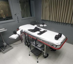 In this Nov. 18, 2011, file photo shows the execution room, at the Oregon State Penitentiary, in Salem, Ore. (AP Photo/Rick Bowmer, File)
