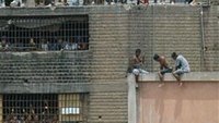 Over 500 inmates riot at Peruvian prison