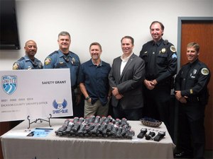 The Dickson County Sheriff’s Office received a grant for 70 tourniquets and
duty belt holders from Spirit of Blue. Receiving the grant (left to right) were Chief Deputy Jerone
Holt and Sheriff Jeffrey Bledsoe. Presenting the grant (center) was country music star Craig
Morgan and Spirit of Blue Executive Director Ryan T. Smith. Representing the grant sponsor, Law
Enforcement United, (right to left) were Metropolitan Nashville Police Department Officer Joshua
Black and Sergeant Anthony Brooks.