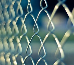 Working as a corrections officer is a difficult and seemingly underappreciated job. An already challenging profession can be even more difficult when officers feel that their leadership team doesn’t appreciate them enough. (Photo/Pixabay)