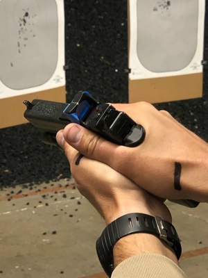 In this drill, Matthew Chuey demonstrated techniques for dealing with a blocked sight.